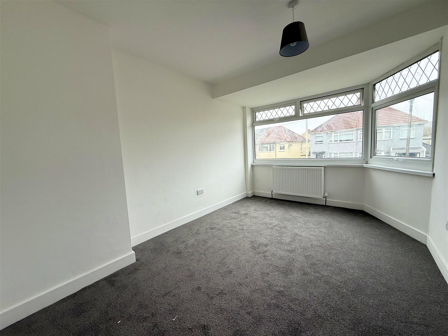 Ael-Y-Bryn Road, Fforestfach, Swansea, SA5 8JA